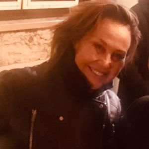 Meet your Posher, Suzanne